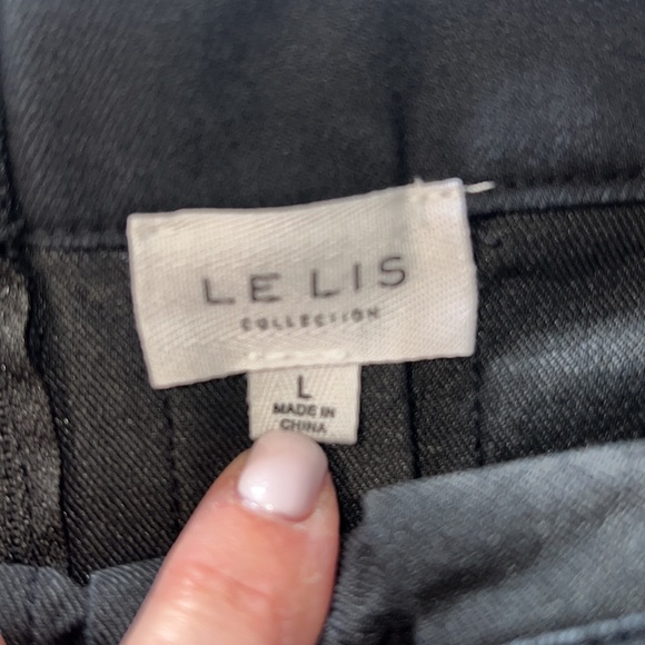 LE LIS pleated skirt - Picture 2 of 5